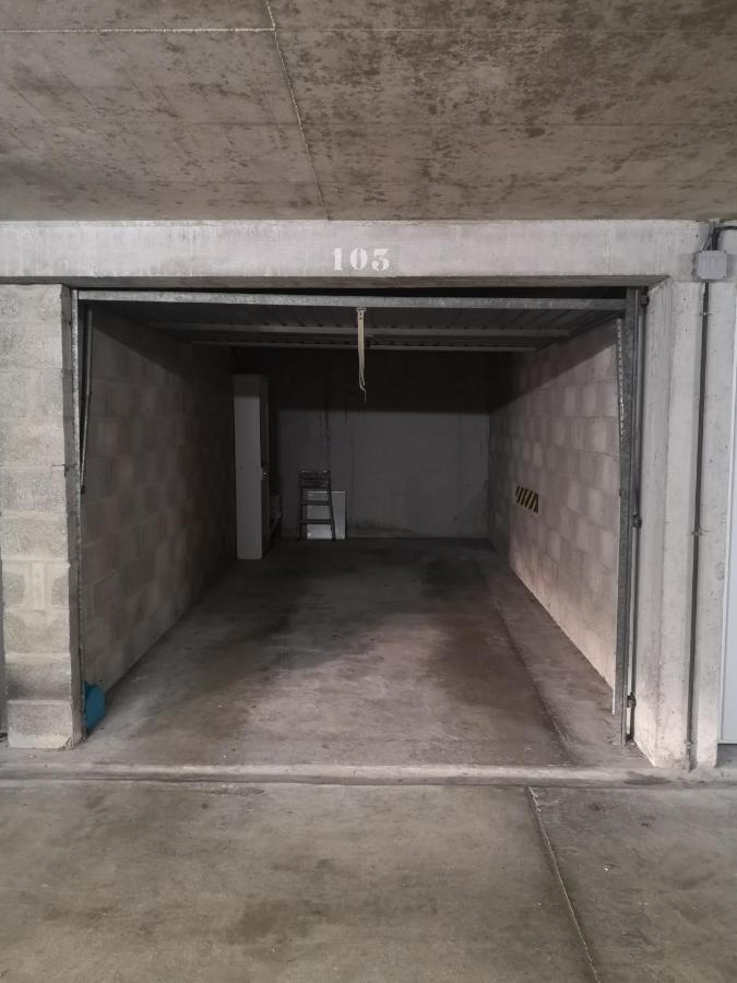 Appartement Avec Garage Proche Du Centre-Ville Troyes Exteriér fotografie